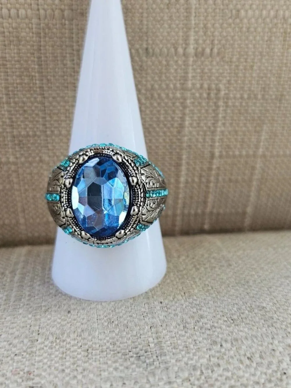 Turkish Style Men Ring Blue Crystal Centered Fashion Jewelry Size 10 New